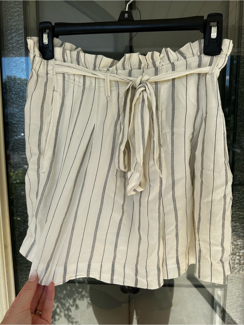 Women's American Eagle Cream Striped Tie-Waist Shorts